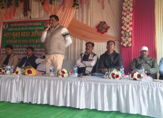 ललितपुर में नशा मुक्त भारत अभियान के तहत तालबेहट के सुदामा हॉउस में लगाया गया विशाल शिविर