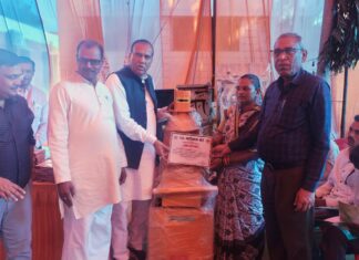 ललितपुर में उ0प्र0 माटीकला बोर्ड, ललितपुर द्वारा एक दिवसीय जागरूकता एवं टूल-किट्स वितरण कार्यक्रम का आयोजन सम्पन्न