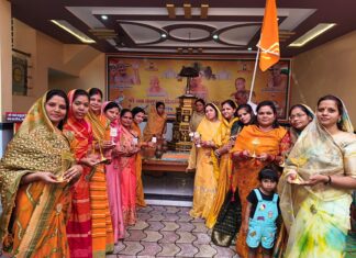 श्रीमज्जिनेन्द्र पंचकल्याणक महोत्सव की 8वीं वर्षगांठ पर निकली श्री जी की भव्य रथ यात्रा